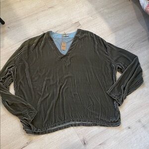 NWT $340 CP Shades Oversized Velvet Moss Green Blouse Top M